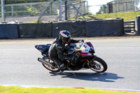 brands-hatch-photographs;brands-no-limits-trackday;cadwell-trackday-photographs;enduro-digital-images;event-digital-images;eventdigitalimages;no-limits-trackdays;peter-wileman-photography;racing-digital-images;trackday-digital-images;trackday-photos